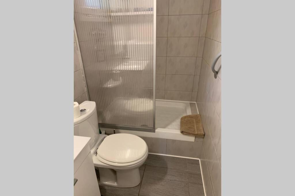 Joli Studio Independant 20M² Avec Jardin Сен-Максимен-ла-Сент-Бом Екстериор снимка